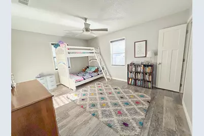 912 N Avenue G, Shiner, TX 77984 - Photo 18