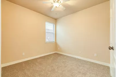 1025 Luke Drive, Alvin, TX 77511 - Photo 16