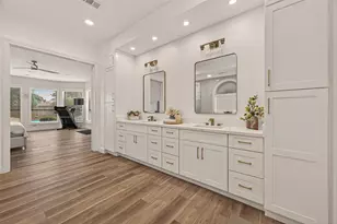 8110 Fondren Lake Dr, Houston, TX 77071 - Photo 20