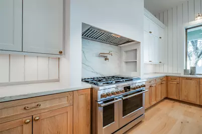 731 E 8th 1/2 Street, Houston, TX 77007 - Photo 16