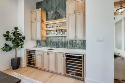 731 E 8th 1/2 Street, Houston, TX 77007 - Photo 6