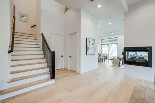 731 E 8th 1/2 St, Houston, TX 77007 - Photo 28