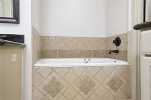 615 Lornmead Dr, Houston, TX 77024 - Photo 16