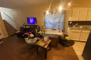 5330 Longmeadow St, Houston, TX 77033 - Photo 6