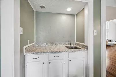 6619 Log Hollow Drive, Houston, TX 77088 - Photo 14
