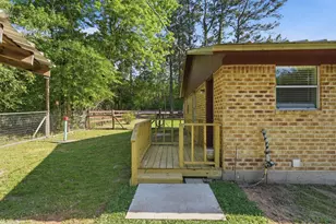 2377 US Hwy 190, Huntsville, TX 77340 - Photo 30