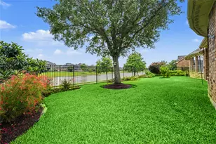 1541 Moncrey Ave, League City, TX 77573 - Photo 36