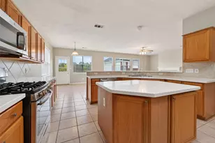 16639 Village View Trail, Sugar Land, TX 77498 - Photo 14