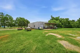 301 Cooks Ln, Franklin, TX 77856 - Photo 18