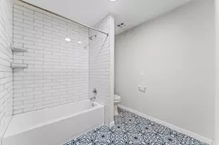 1508 Early Ln, Houston, TX 77055 - Photo 10