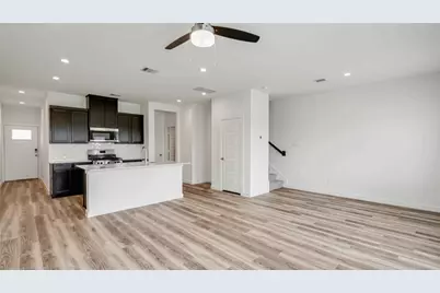4816 Peanut Butter and Jelly Drive, Houston, TX 77048 - Photo 2