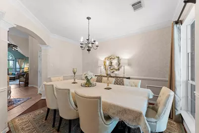 51 N Scribewood Circle, The Woodlands, TX 77382 - Photo 10