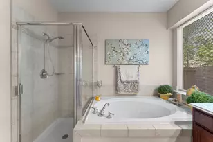 51 N Scribewood Cir, The Woodlands, TX 77382 - Photo 30