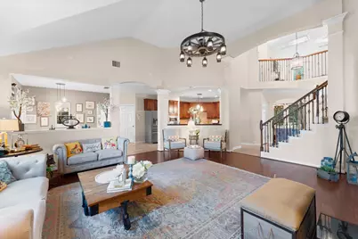 51 N Scribewood Circle, The Woodlands, TX 77382 - Photo 18