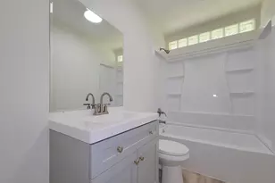 725 Cahill Rd, Angleton, TX 77515 - Photo 26