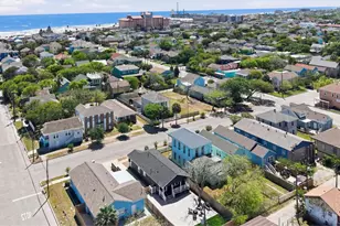 1804 Ursuline St, Galveston, TX 77550 - Photo 26