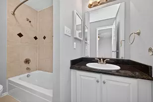 9850 Pagewood Ln, Houston, TX 77042 - Photo 34