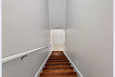 9850 Pagewood Lane #301, Houston, TX 77042 - Photo 8
