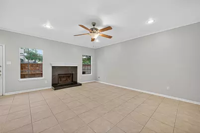 9850 Pagewood Lane #301, Houston, TX 77042 - Photo 10