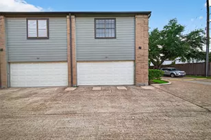 9850 Pagewood Ln, Houston, TX 77042 - Photo 42