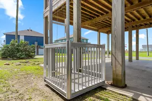 2757 Gulf View Ln, Crystal Beach, TX 77650 - Photo 40