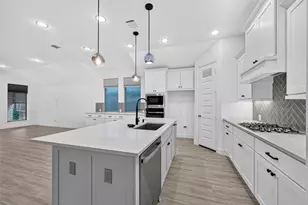 5130 Albany Shores Ln, Fulshear, TX 77441 - Photo 10
