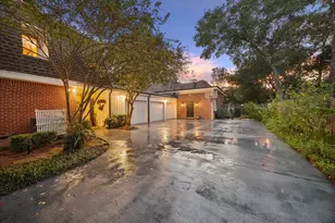 14 Stonegate Dr, Houston, TX 77024 - Photo 48