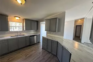 9522 Cypress Dr, Willis, TX 77318 - Photo 6