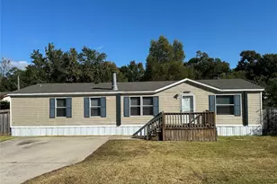 9522 Cypress Dr, Willis, TX 77318 - Photo 1