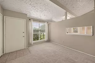 2811 Pheasant Creek Dr, Sugar Land, TX 77498 - Photo 6