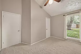 2811 Pheasant Creek Dr, Sugar Land, TX 77498 - Photo 24
