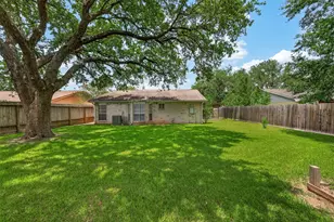 2811 Pheasant Creek Dr, Sugar Land, TX 77498 - Photo 34