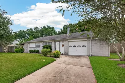2811 Pheasant Creek Drive, Sugar Land, TX 77498 - Photo 4