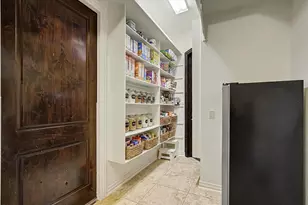 14315 Shadow Garden Ln, Houston, TX 77077 - Photo 12