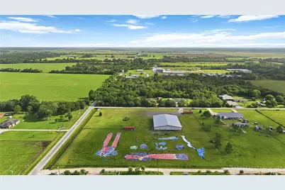 1061 County Road 6111, Dayton, TX 77535 - Photo 40