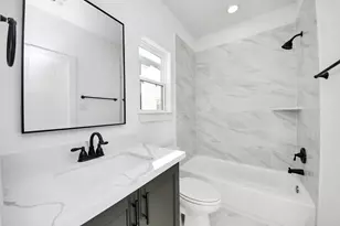 721 Marcella St, Houston, TX 77091 - Photo 20