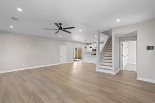 813 Barbara Mae St, Houston, TX 77015 - Photo 14