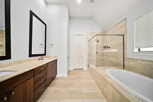 9944 Woodwind Lane South, Houston, TX 77025 - Photo 20