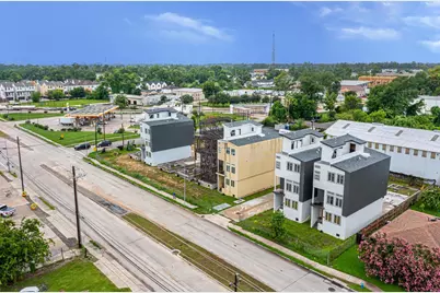 302 W Hamilton Street, Houston, TX 77091 - Photo 6