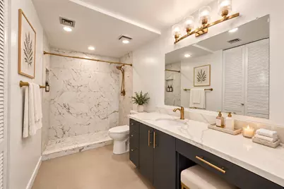 21 Briar Hollow Lane #305, Houston, TX 77027 - Photo 20