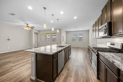 9410 Greensbend Drive, Richmond, TX 77406 - Photo 10