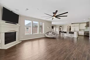 4502 Creek Point Ln, Missouri City, TX 77459 - Photo 18