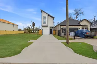 3320 Francis St, Houston, TX 77004 - Photo 2