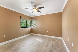 98 S Wilde Yaupon Ct, The Woodlands, TX 77381 - Photo 22