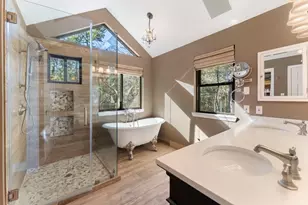 98 S Wilde Yaupon Ct, The Woodlands, TX 77381 - Photo 12