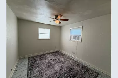 412 Snow Drive, West Columbia, TX 77486 - Photo 8