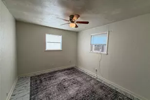 412 Snow Dr, West Columbia, TX 77486 - Photo 8