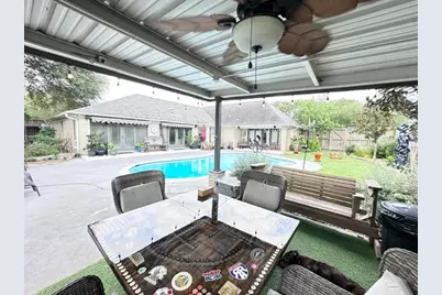 807 Trochta Street, El Campo, TX 77437 - Photo 34