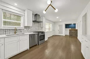723 Loire Ln, Houston, TX 77090 - Photo 8