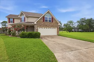 1515 N 26th St, Nederland, TX 77627 - Photo 1